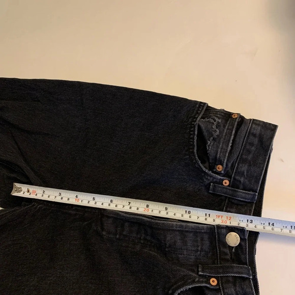 Denim forum the Joni High rise loose distressed black  jeans, size 27 - Picture 13 of 14